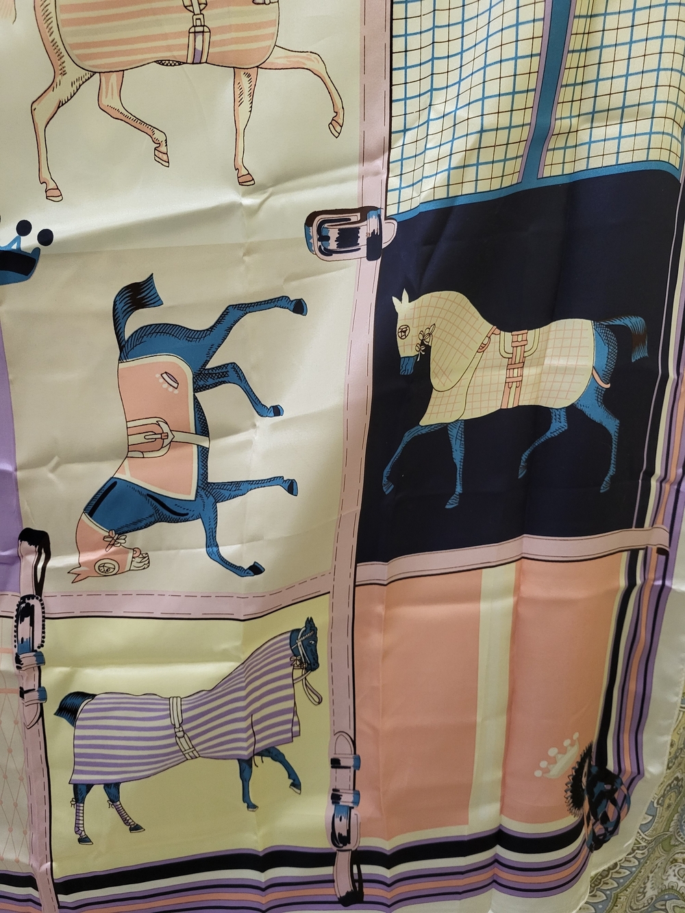 Suzhichou Equestrian Silky Satin Scarf Pastel Horse Print 36" Square Wrap Fabric - Picture 8 of 8